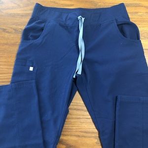 Figs navy scrub pants